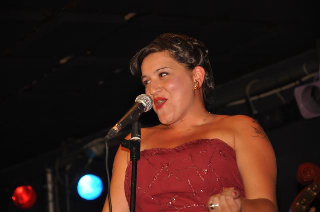 min 2010 08 05 mamamia 275